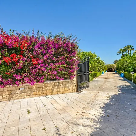 度假居 Gorgeous In 诺托